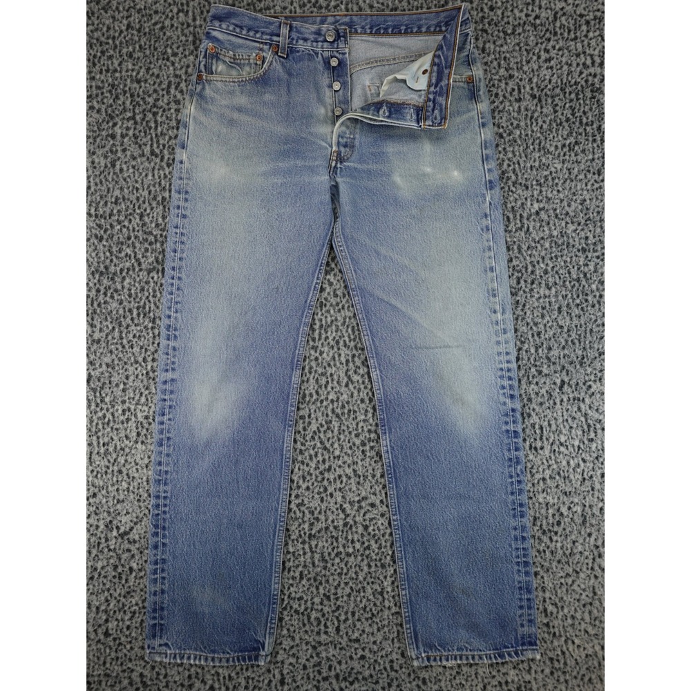 Levis 501 Jeans Mens 32x31 Blue Vintage Straight Leg Button Fly Light Wash